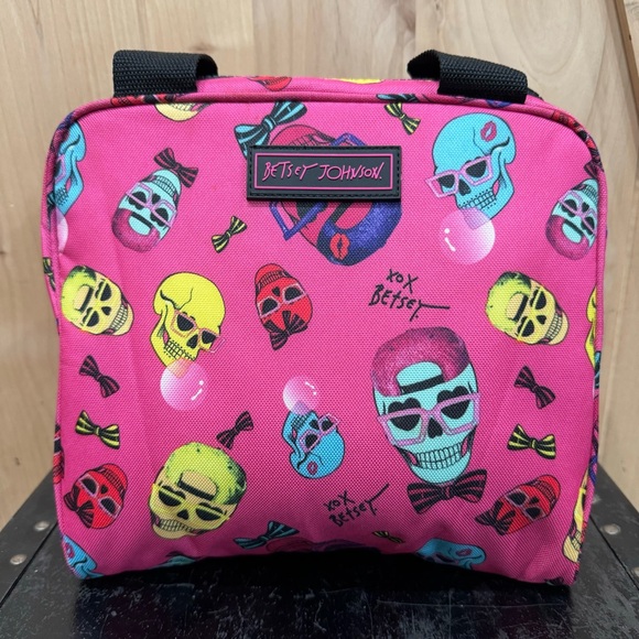 Betsey Johnson Skulls Bows Bones Insulated Lunch Tote Pirate Cooler Bag Pink - Picture 15 of 15